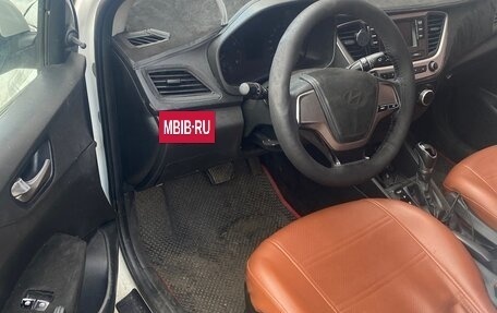 Hyundai Solaris II рестайлинг, 2018 год, 575 000 рублей, 5 фотография
