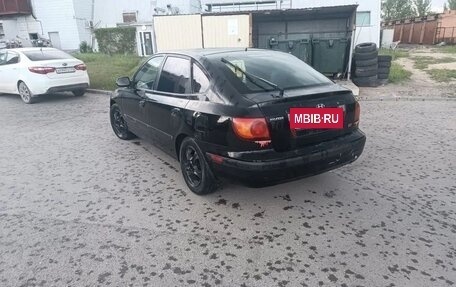 Hyundai Elantra III, 2001 год, 210 000 рублей, 2 фотография