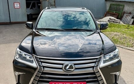 Lexus LX III, 2017 год, 6 580 000 рублей, 4 фотография