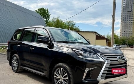 Lexus LX III, 2017 год, 6 580 000 рублей, 5 фотография