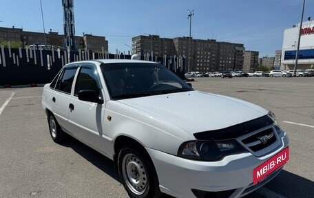 Daewoo Nexia I рестайлинг, 2011 год, 200 000 рублей, 3 фотография