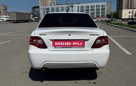 Daewoo Nexia I рестайлинг, 2011 год, 200 000 рублей, 4 фотография