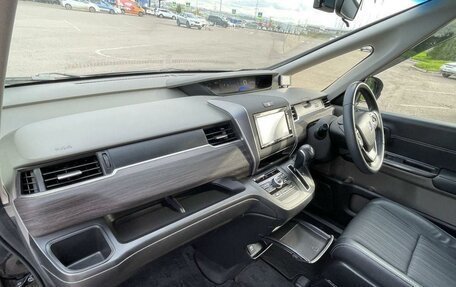 Honda Freed II, 2018 год, 1 270 000 рублей, 11 фотография