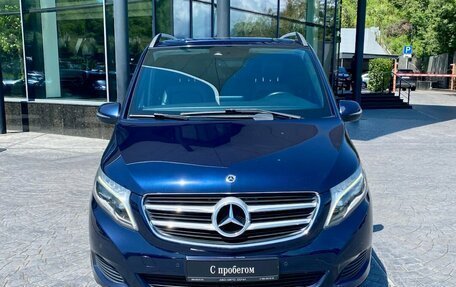 Mercedes-Benz V-Класс, 2018 год, 3 599 000 рублей, 3 фотография