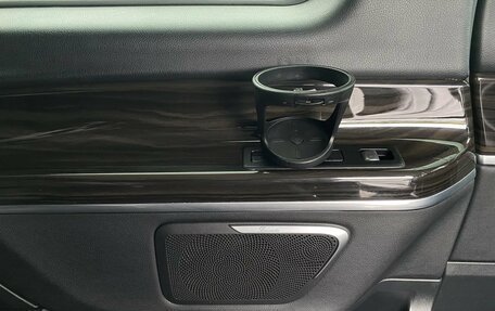 Mercedes-Benz V-Класс, 2018 год, 3 599 000 рублей, 22 фотография