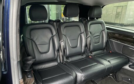 Mercedes-Benz V-Класс, 2018 год, 3 599 000 рублей, 18 фотография