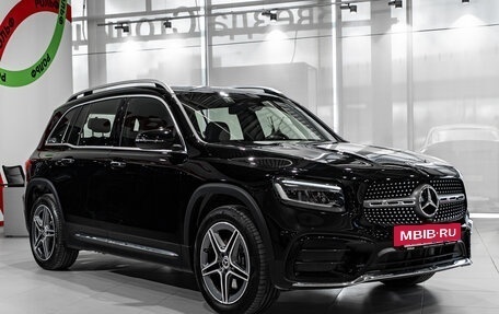 Mercedes-Benz GLB, 2025 год, 6 615 000 рублей, 3 фотография