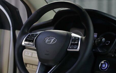Hyundai Sonata VII, 2017 год, 1 349 000 рублей, 11 фотография