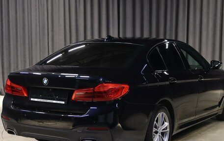 BMW 5 серия, 2020 год, 3 399 000 рублей, 2 фотография