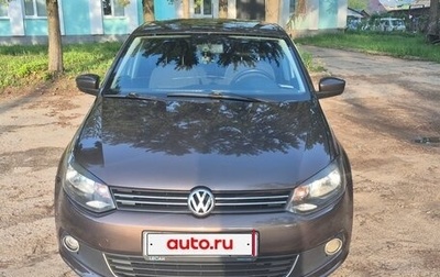 Volkswagen Polo VI (EU Market), 2014 год, 800 000 рублей, 1 фотография