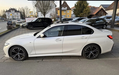 BMW 3 серия, 2023 год, 5 100 000 рублей, 1 фотография