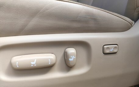Toyota Land Cruiser 200, 2014 год, 4 099 000 рублей, 14 фотография