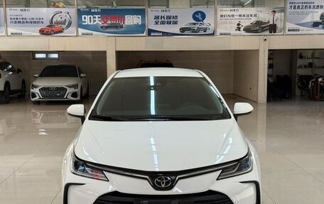 Toyota Corolla, 2022 год, 1 320 000 рублей, 2 фотография