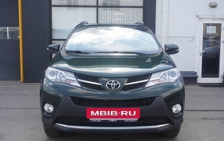 Toyota RAV4, 2013 год, 1 850 000 рублей, 2 фотография