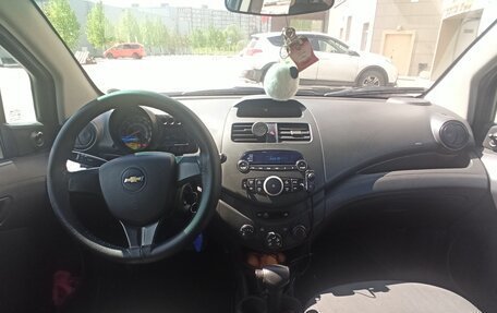 Chevrolet Spark III, 2012 год, 570 000 рублей, 4 фотография