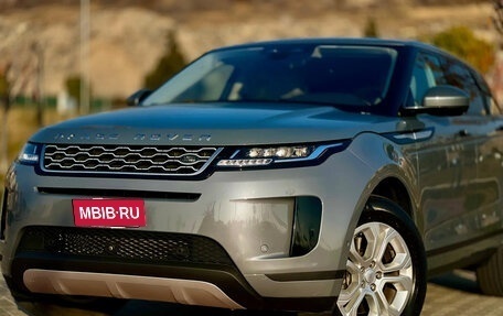 Land Rover Range Rover Evoque II, 2021 год, 2 700 000 рублей, 4 фотография