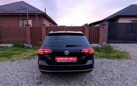 Volkswagen Passat B8 рестайлинг, 2017 год, 1 980 000 рублей, 4 фотография