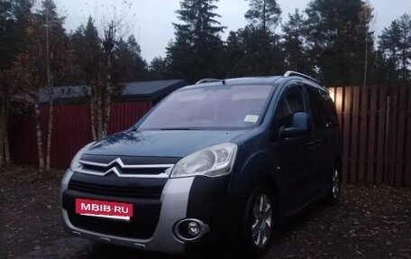 Citroen Berlingo II рестайлинг, 2011 год, 600 000 рублей, 20 фотография