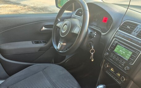 Volkswagen Polo VI (EU Market), 2014 год, 800 000 рублей, 10 фотография
