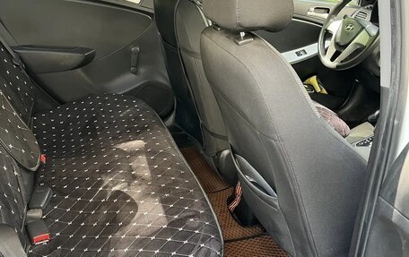 Hyundai Solaris II рестайлинг, 2013 год, 795 000 рублей, 16 фотография