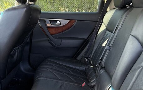 Infiniti FX II, 2010 год, 1 650 000 рублей, 9 фотография
