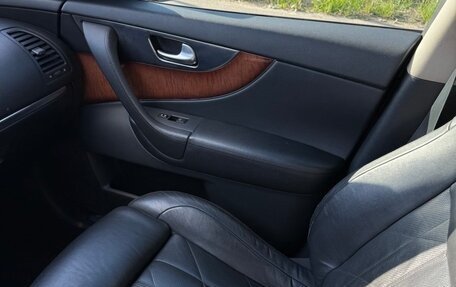 Infiniti FX II, 2010 год, 1 650 000 рублей, 8 фотография