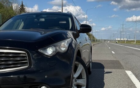 Infiniti FX II, 2010 год, 1 650 000 рублей, 3 фотография