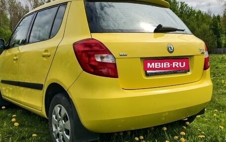 Skoda Fabia II, 2010 год, 590 000 рублей, 5 фотография