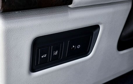 Land Rover Range Rover IV рестайлинг, 2017 год, 6 000 000 рублей, 34 фотография