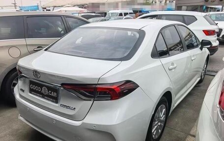 Toyota Corolla, 2023 год, 1 600 000 рублей, 5 фотография