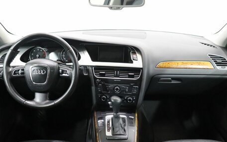 Audi A4, 2011 год, 1 092 000 рублей, 13 фотография