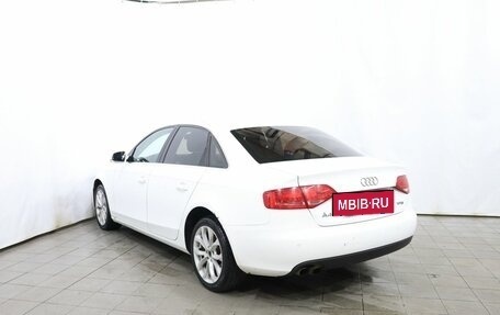 Audi A4, 2011 год, 1 092 000 рублей, 6 фотография