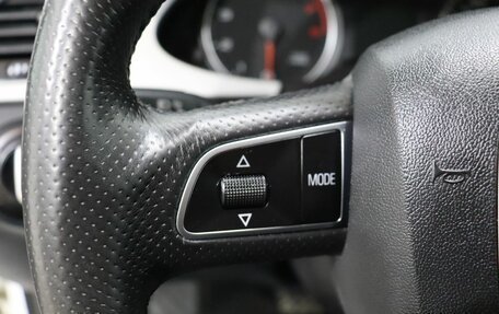 Audi A4, 2011 год, 1 092 000 рублей, 15 фотография