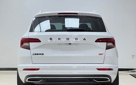 Skoda Karoq I, 2023 год, 1 890 778 рублей, 5 фотография