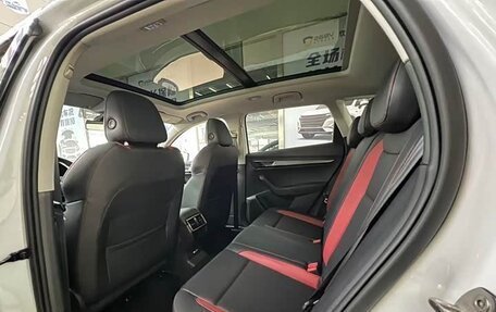 Skoda Karoq I, 2023 год, 1 890 778 рублей, 13 фотография