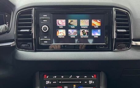 Skoda Karoq I, 2023 год, 1 890 778 рублей, 11 фотография