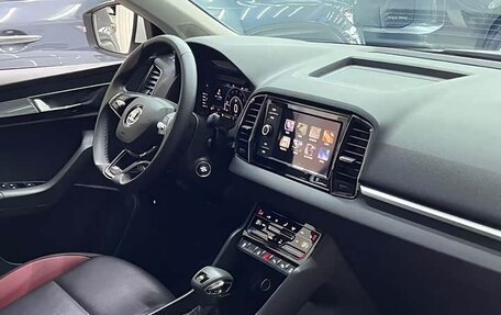 Skoda Karoq I, 2023 год, 1 890 778 рублей, 7 фотография