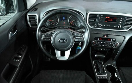 KIA Sportage IV рестайлинг, 2018 год, 2 300 000 рублей, 12 фотография
