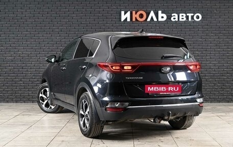 KIA Sportage IV рестайлинг, 2018 год, 2 300 000 рублей, 6 фотография