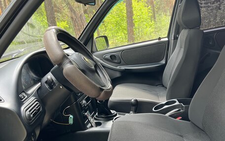 Chevrolet Niva I рестайлинг, 2011 год, 550 000 рублей, 13 фотография