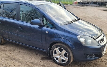 Opel Zafira B, 2011 год, 590 000 рублей, 4 фотография