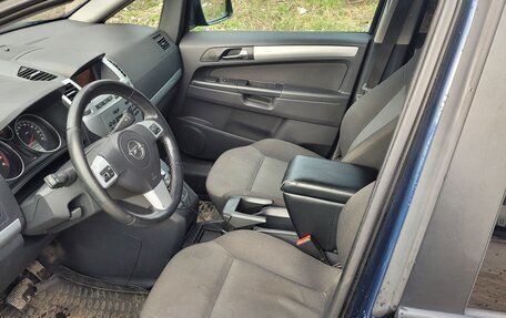 Opel Zafira B, 2011 год, 590 000 рублей, 9 фотография
