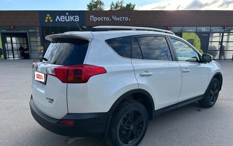 Toyota RAV4, 2014 год, 2 330 000 рублей, 4 фотография