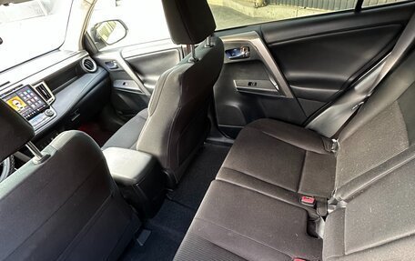Toyota RAV4, 2014 год, 2 330 000 рублей, 20 фотография