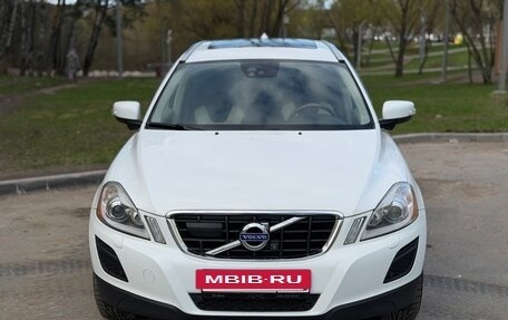 Volvo XC60 II, 2013 год, 2 049 000 рублей, 2 фотография