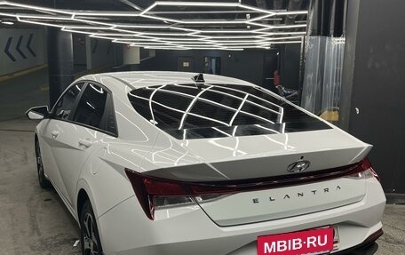 Hyundai Elantra, 2020 год, 1 830 000 рублей, 5 фотография