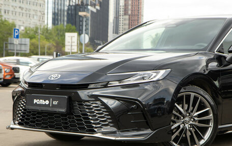 Toyota Camry, 2025 год, 3 928 000 рублей, 18 фотография