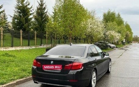 BMW 5 серия, 2012 год, 1 600 000 рублей, 3 фотография