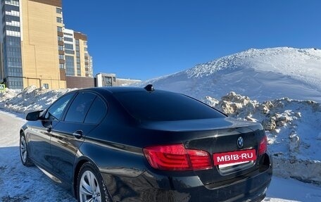 BMW 5 серия, 2012 год, 1 600 000 рублей, 7 фотография