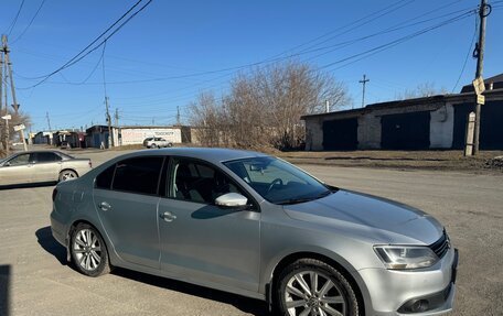 Volkswagen Jetta VI, 2012 год, 1 000 000 рублей, 3 фотография